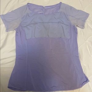 Lululemon T-Shirt